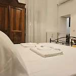 Mayu's House , Dimora Nel Centro Storico Di * レッチェ