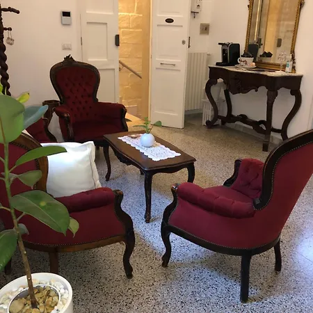 Mayu's House , Dimora Nel Centro Storico Di