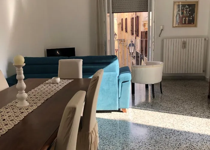 Vakantiehuis Mayu's House , Dimora Nel Centro Storico Di *